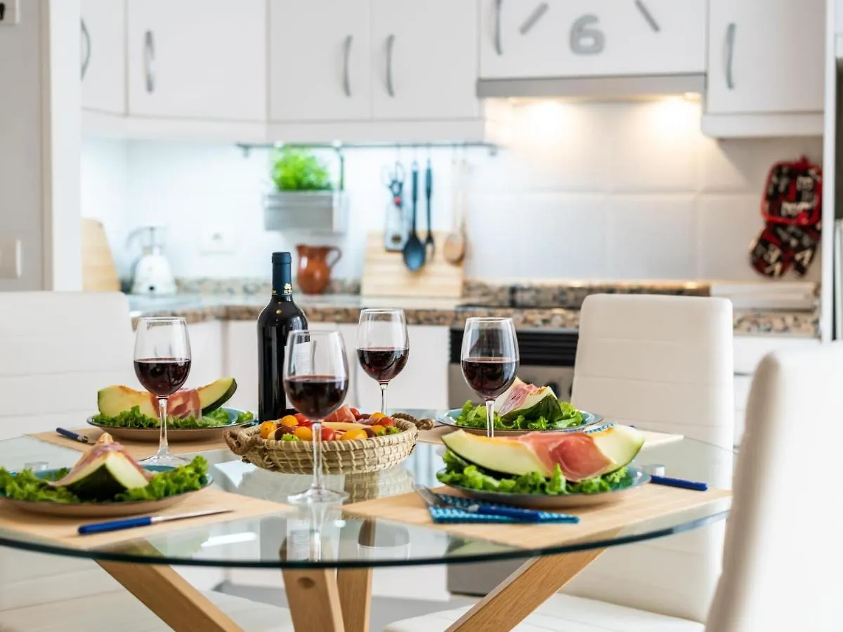 205 Los Cristianos By The Beach, Center, Wifi Ac Arona  Appartamento