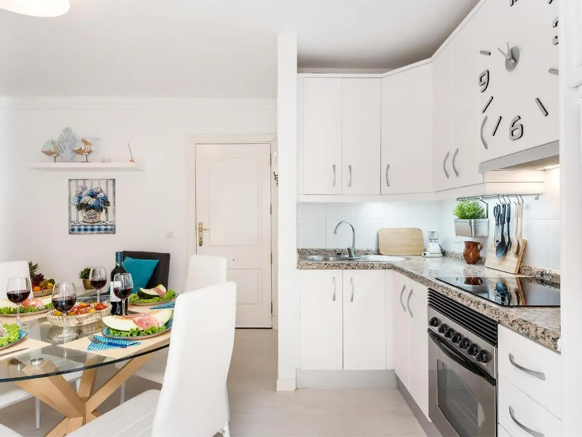 205 Los Cristianos By The Beach, Center, Wifi Ac Arona  Spagna